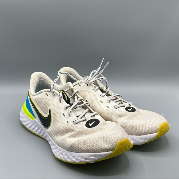 Nike Revolution 5 EXT Men's Athletic Shoes​ - Picture 4 of 4